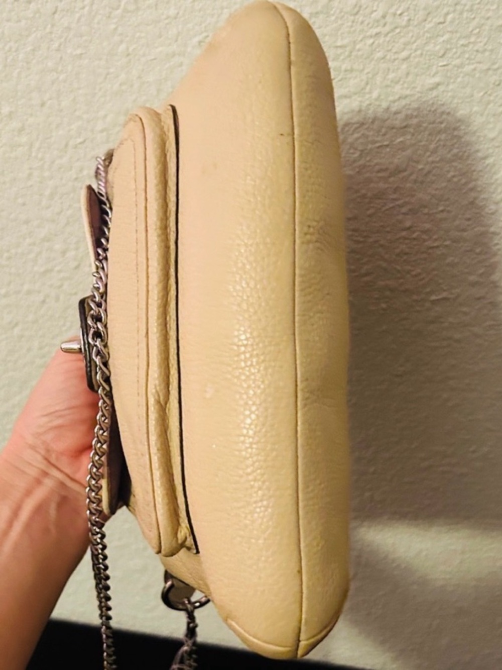 Coach cream & chalk Pebbled Leather Crossbody with new with tags chain strap - Picture 5 of 7